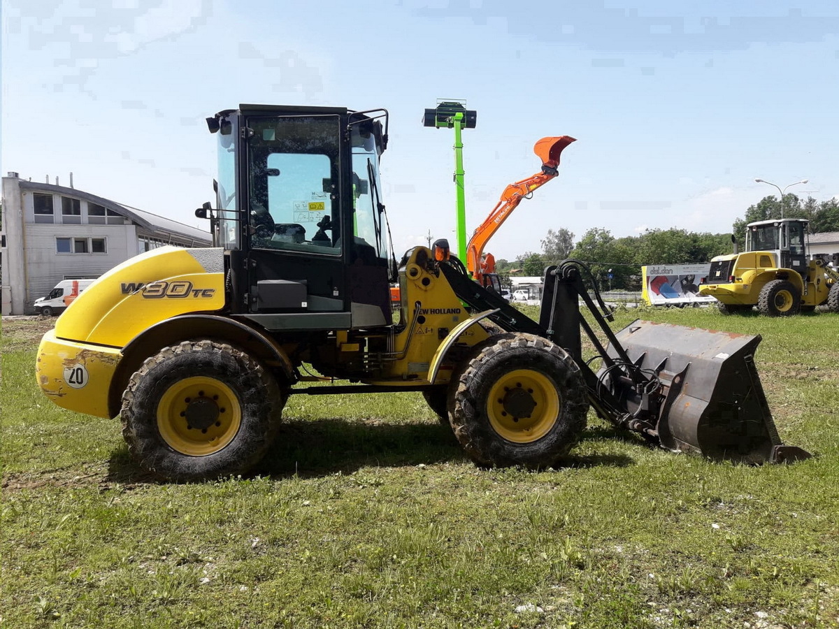 NEW HOLLAND W80TC